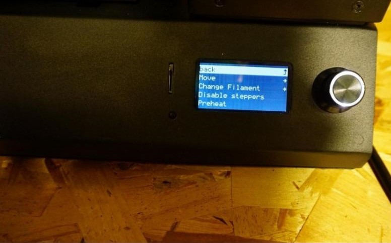 Экран настроек Wanhao Duplicator I3 Mini купить 3д принтер в Украине